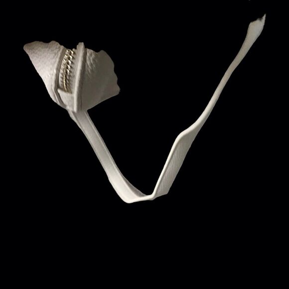 Sondra Roberts White Faux Leather Shoulder Bag Multi Zip Pockets Medium - Picture 15 of 16